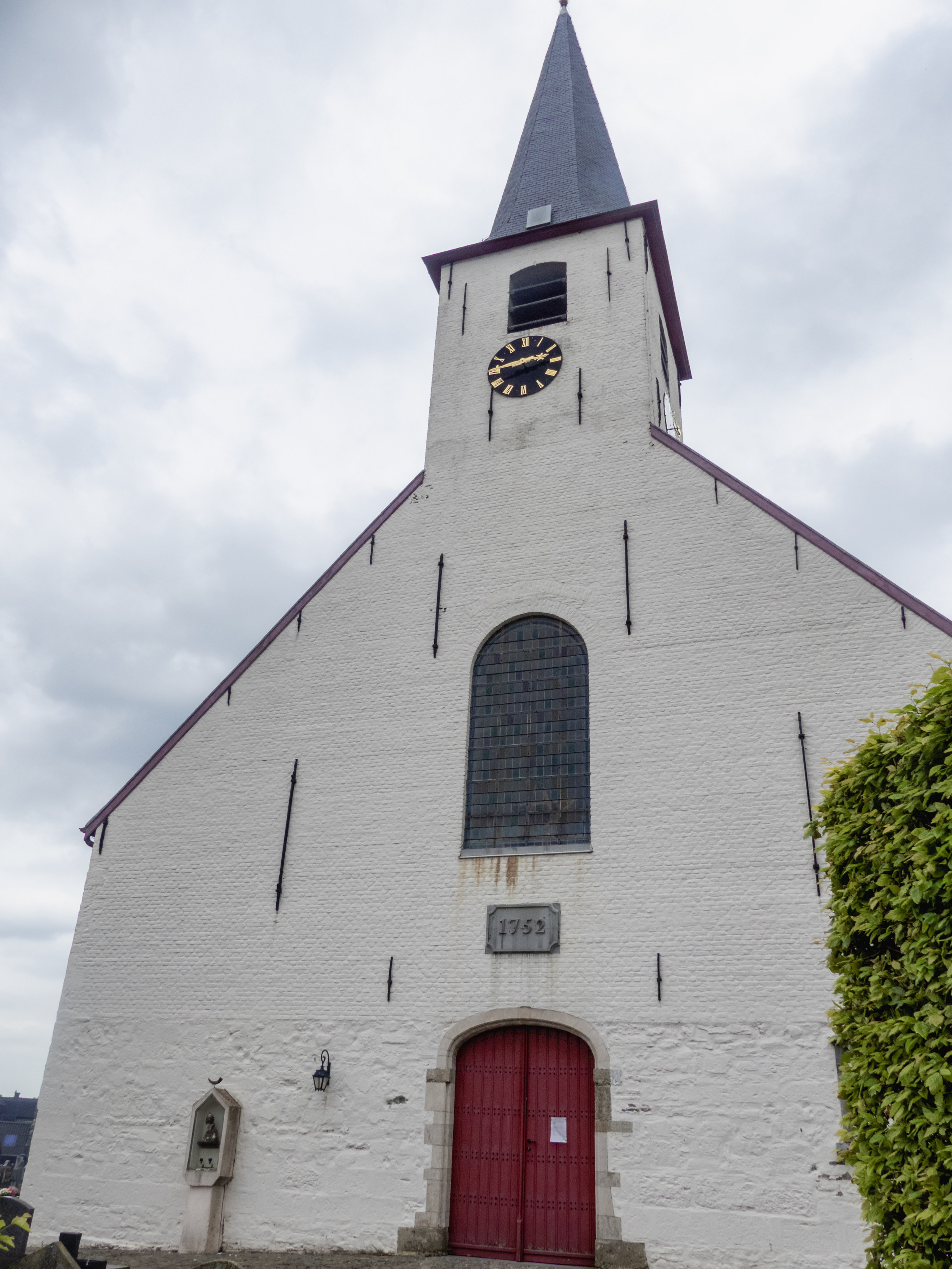 Een witte kerk